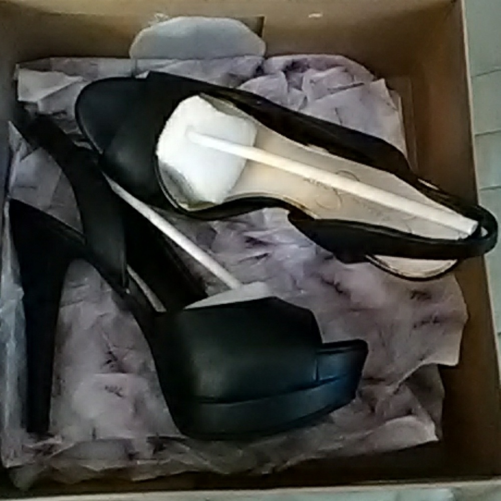 Jessica Simpson platform peep toe sling back heel